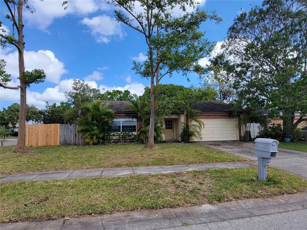 listing image 0