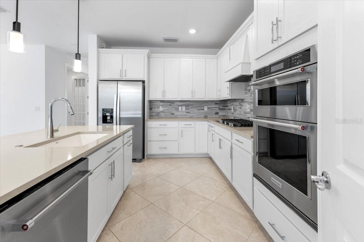 BEACHWALK BY MANASOTA KEY - Residential Lease