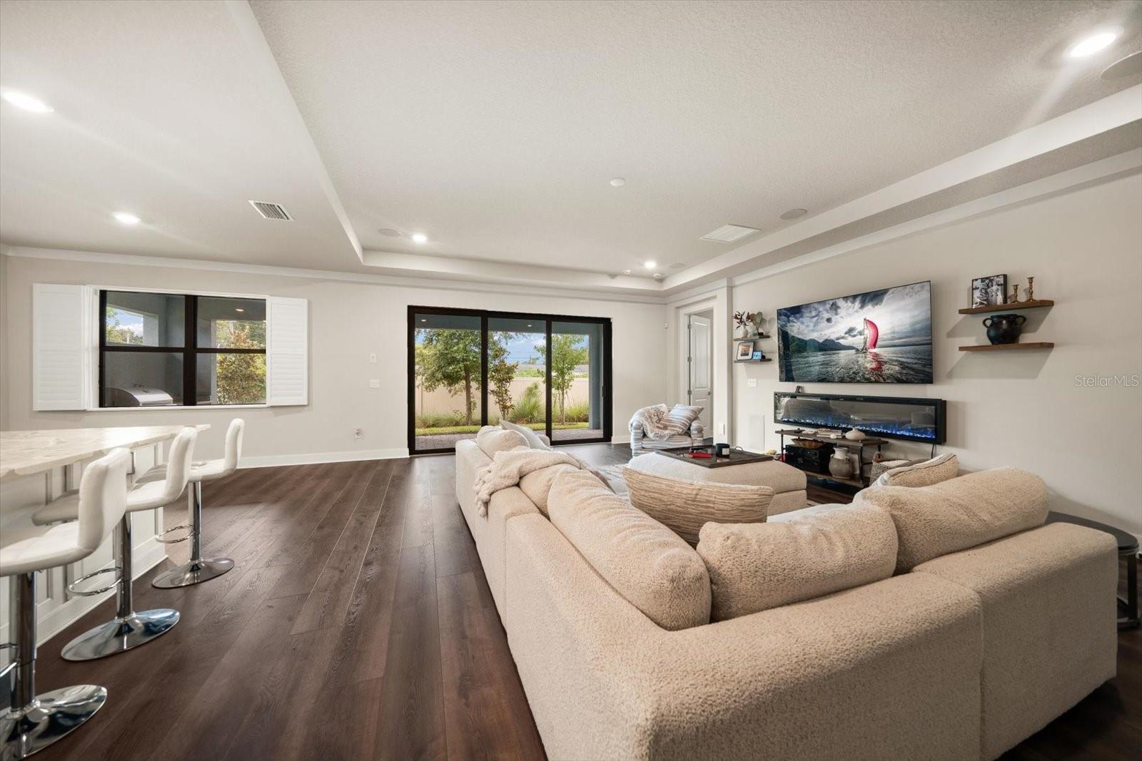 2516 COBALT SHORES LANE