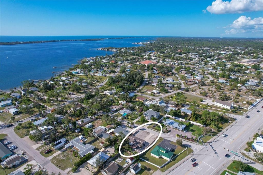 Photo of 25 1st Avenue, Englewood, FL 34223 (MLS # D6144049)