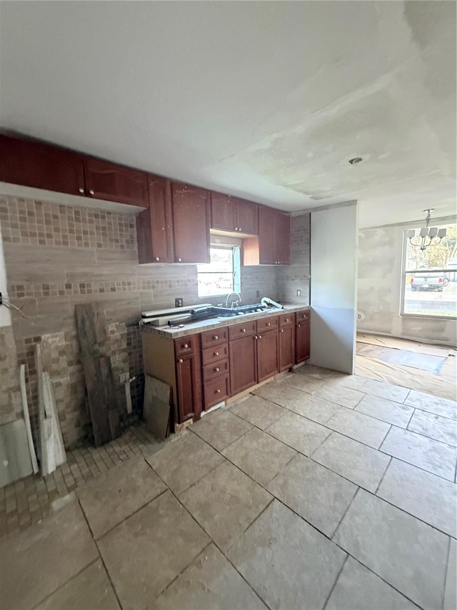 LEISURE WORLD PARK - Residential