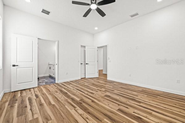 WASHINGTON SQUARE - Residential
