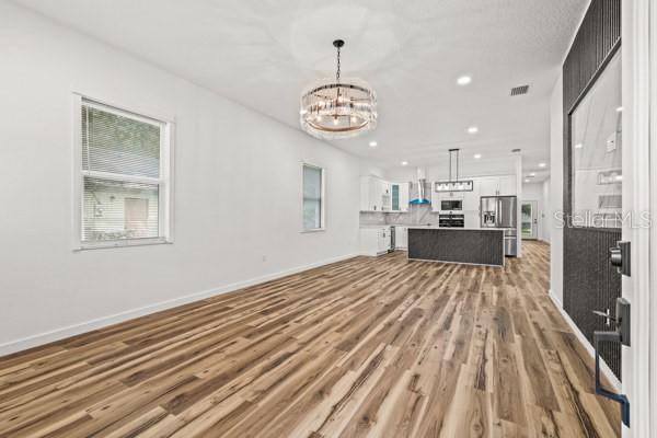 WASHINGTON SQUARE - Residential