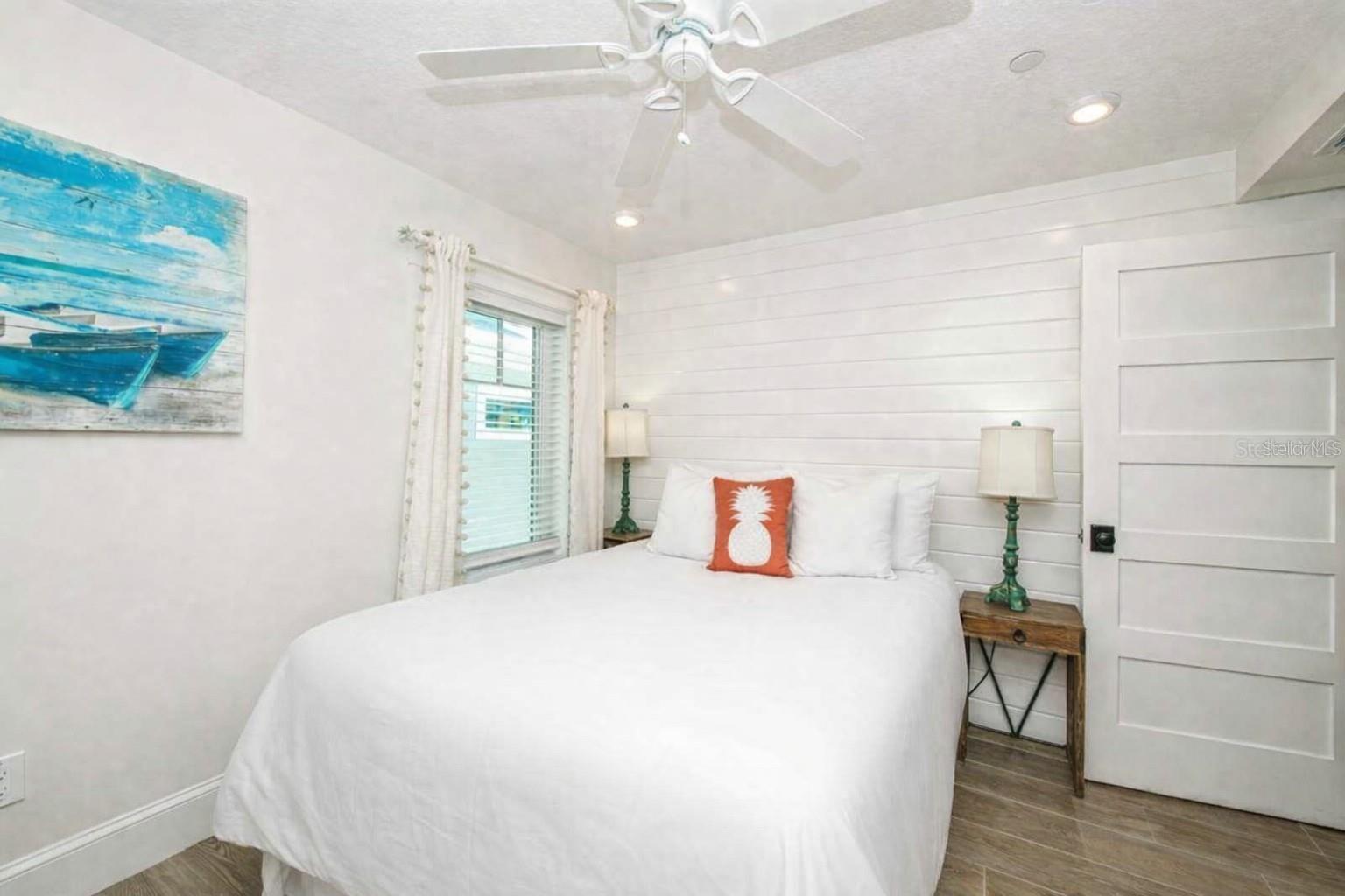 SARASOTA BEACH - Residential