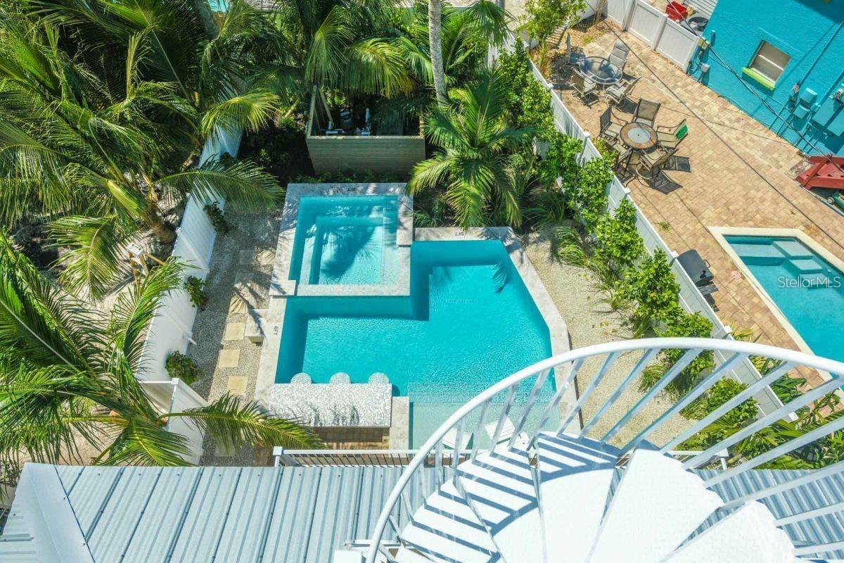 SARASOTA BEACH - Residential