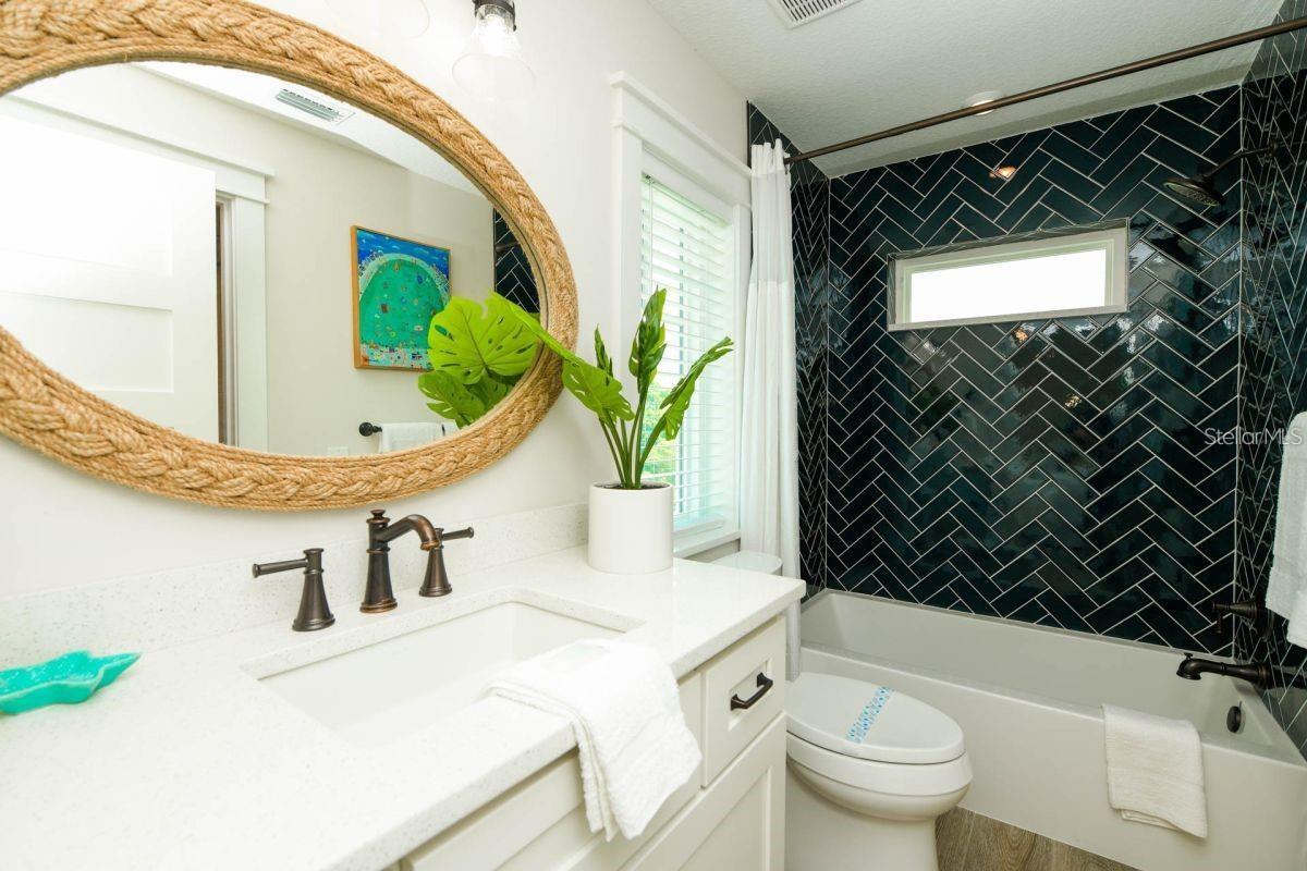 SARASOTA BEACH - Residential