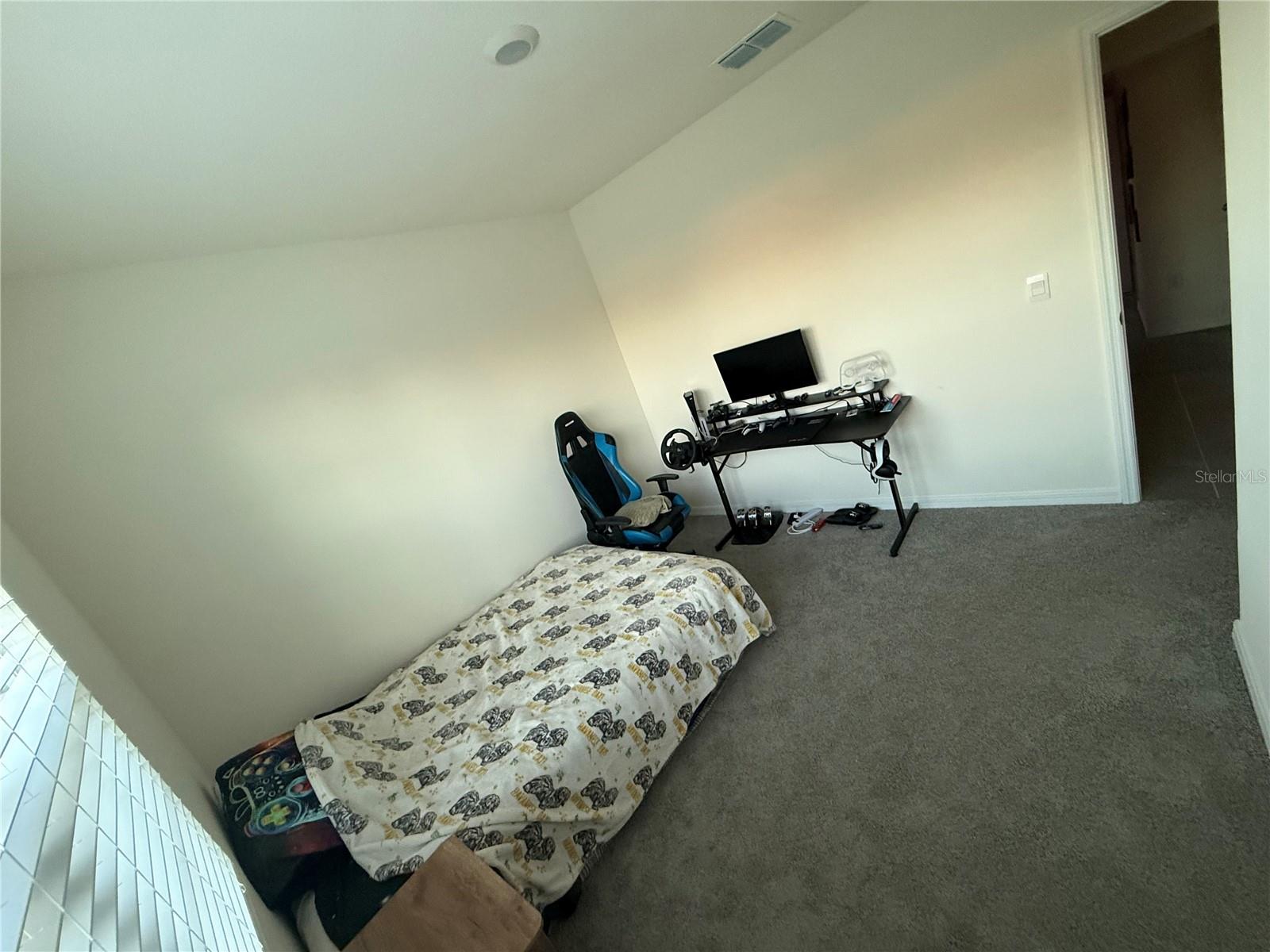 DELTONA LAKES UNIT 59 - Residential Lease