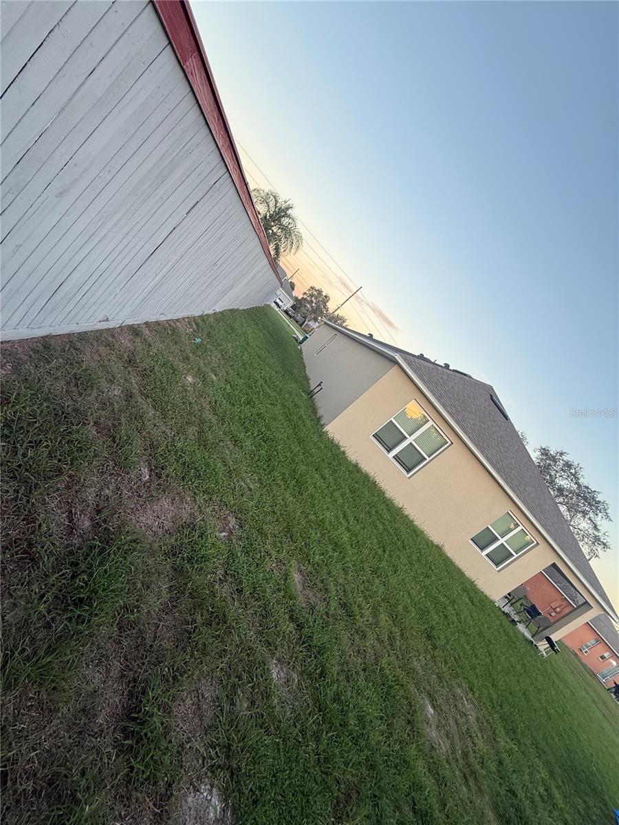 DELTONA LAKES UNIT 59 - Residential Lease