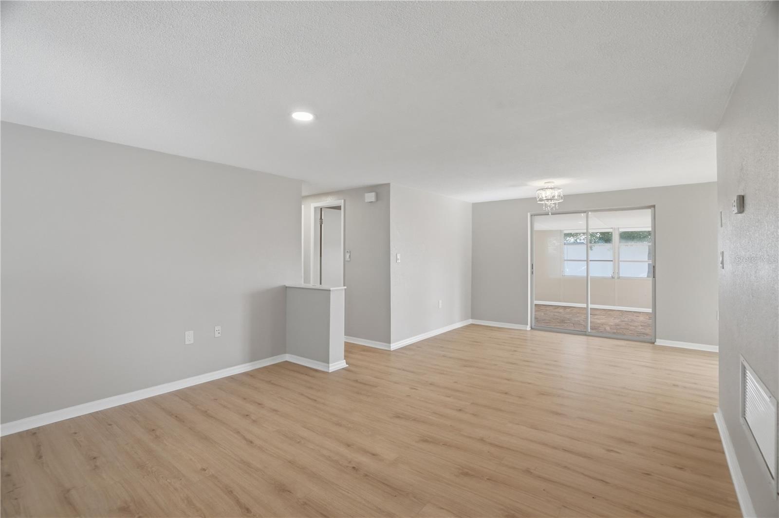 HOLIDAY LAKE ESTATES - Residential