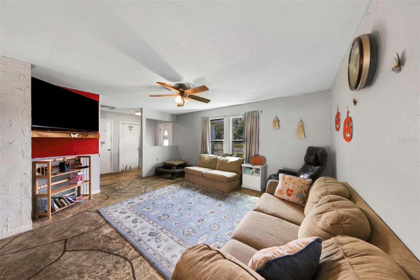 12023 MAHOGANY DRIVE