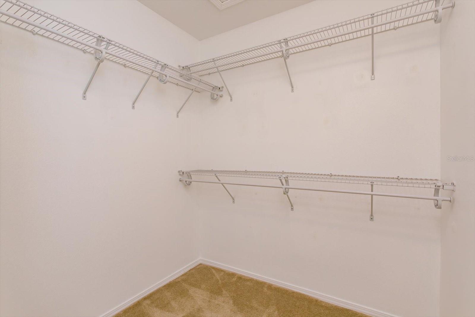 SUTTON PLACE TOWNHOMES A REPLAT - Residential