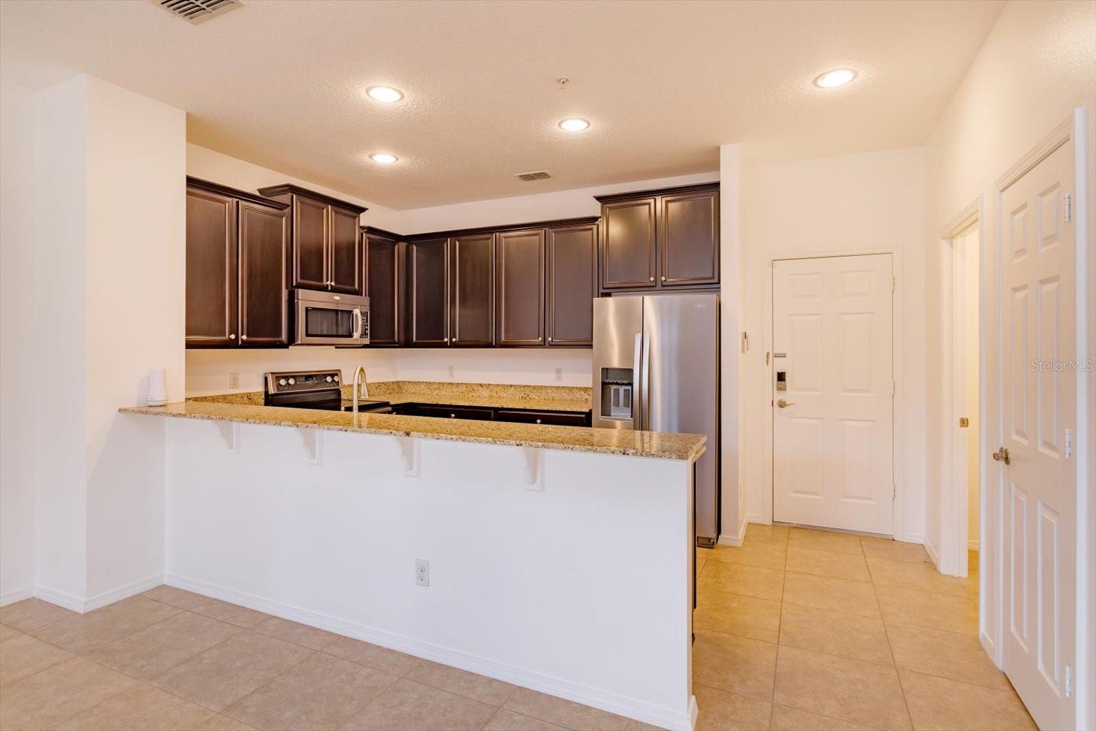 SUTTON PLACE TOWNHOMES A REPLAT - Residential