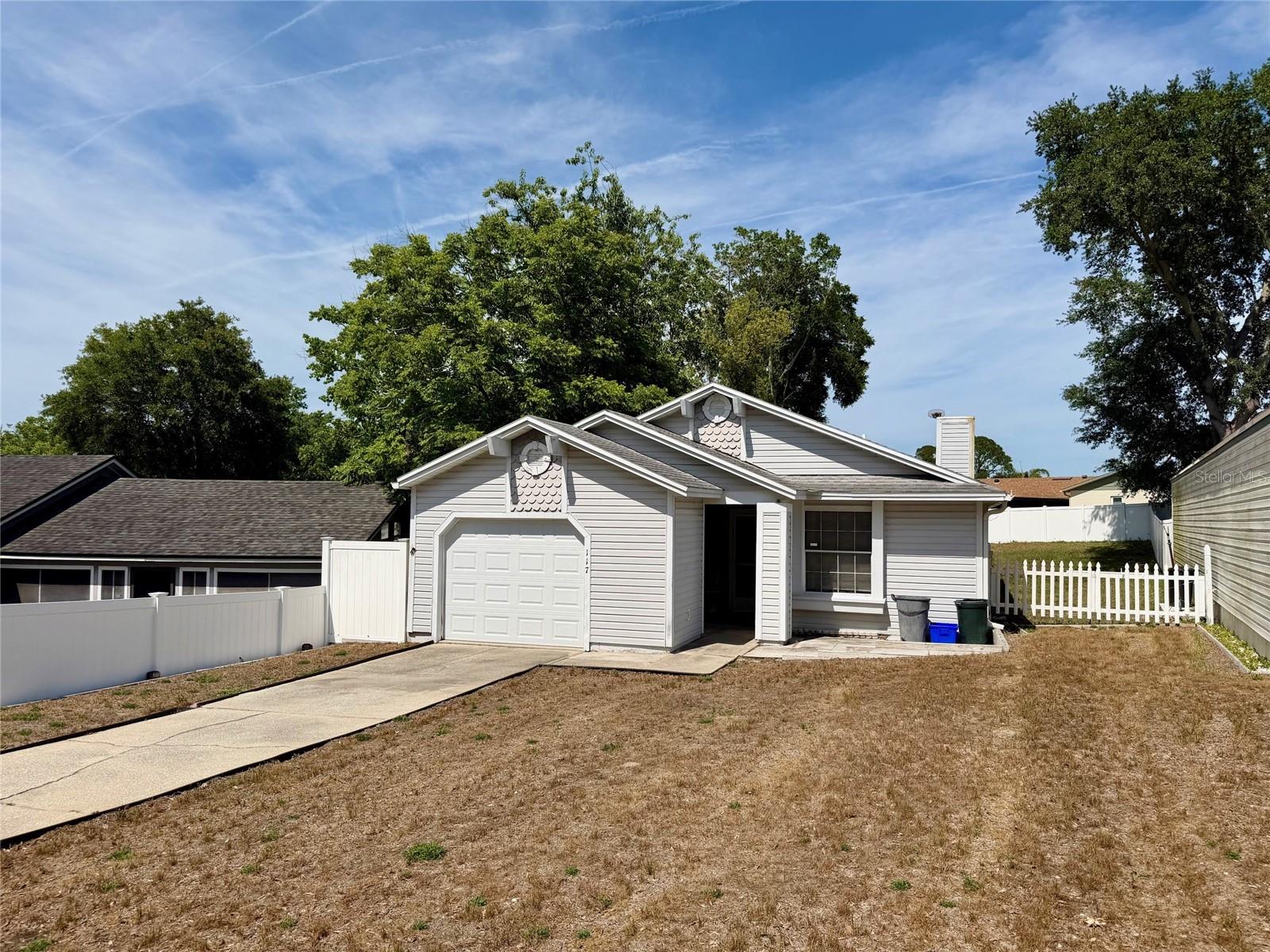 MAYFAIR MEADOWS - Residential