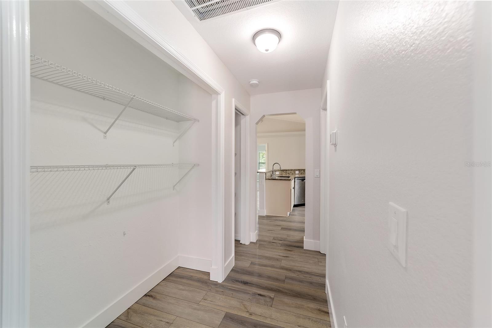 OAKWOOD ESTATE - Residential