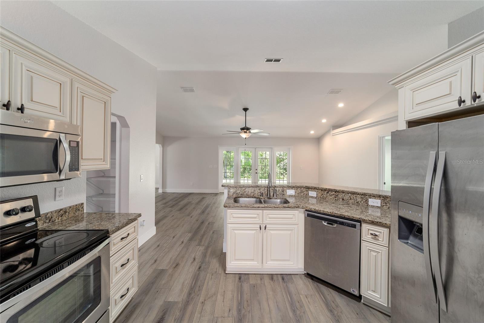 OAKWOOD ESTATE - Residential