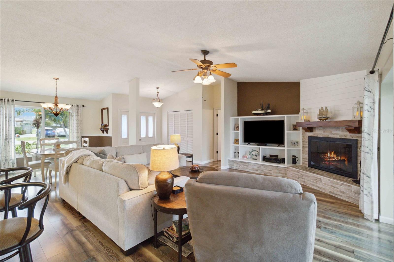 PINEHURST PARK REP OF - Residential