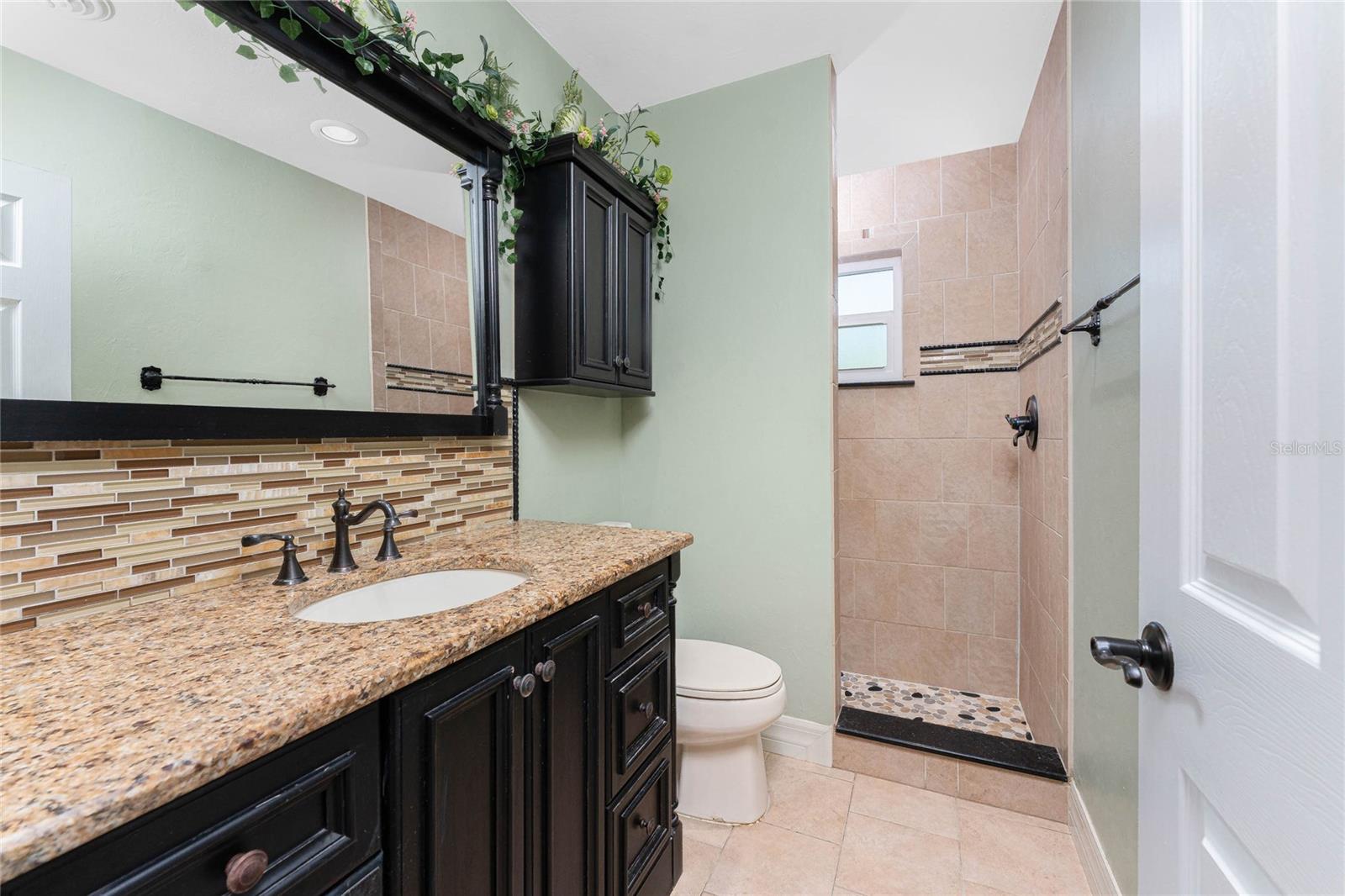 BAY VISTA BLVD - Residential