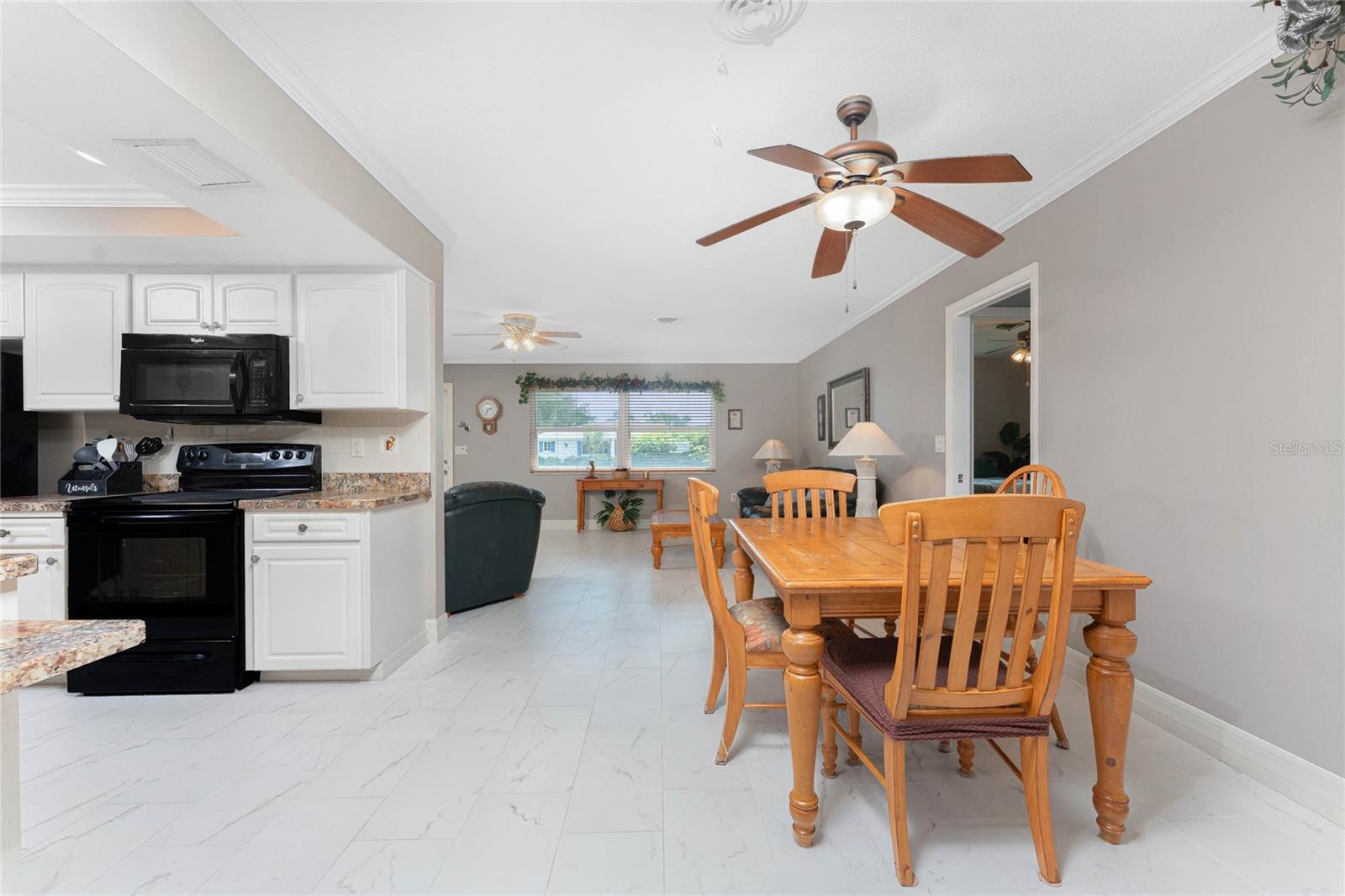 BAY VISTA BLVD - Residential