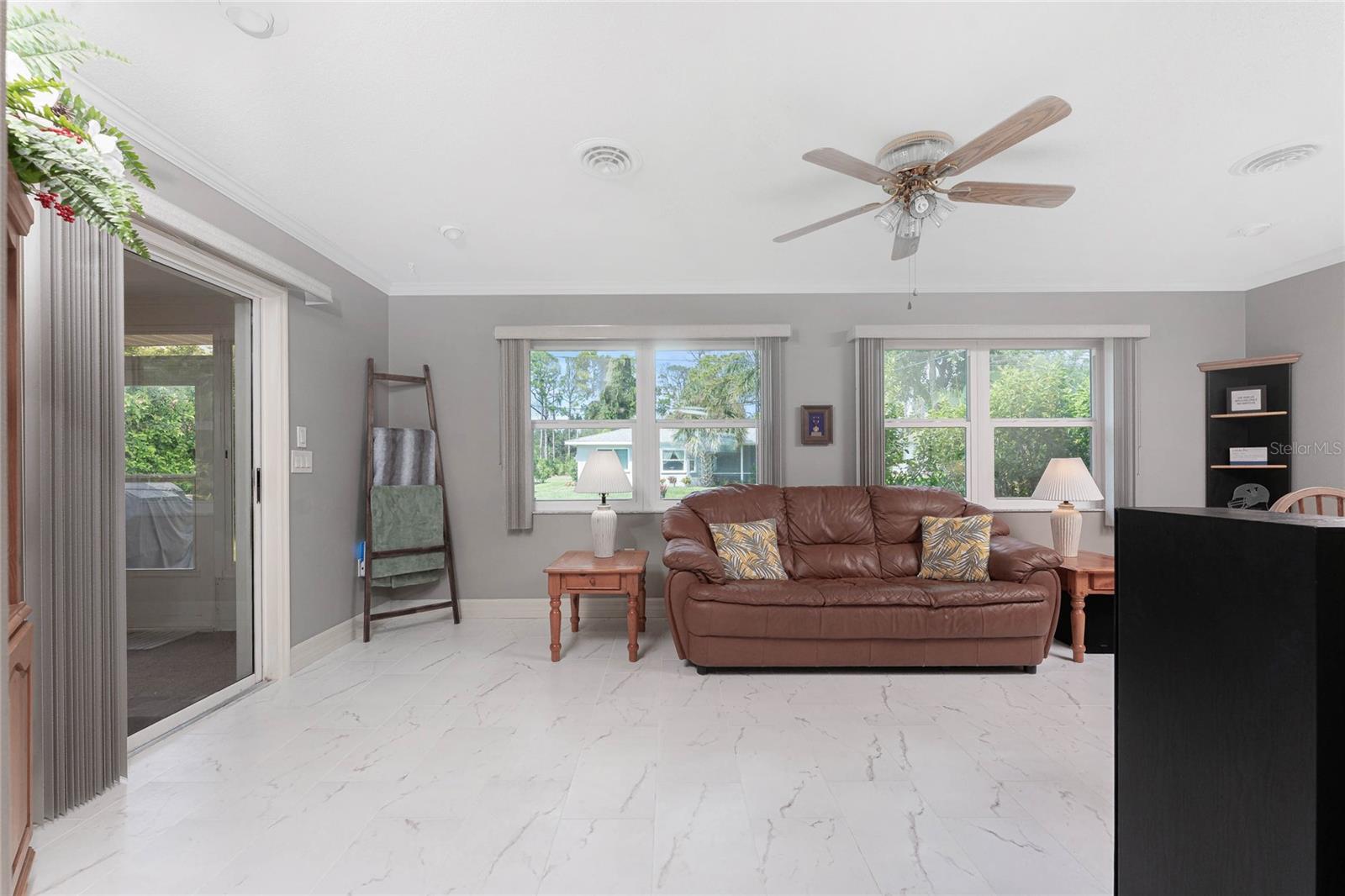 BAY VISTA BLVD - Residential
