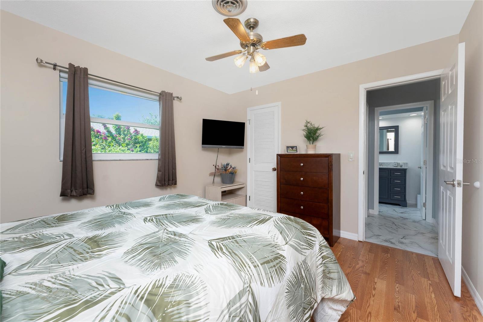 BAY VISTA BLVD - Residential