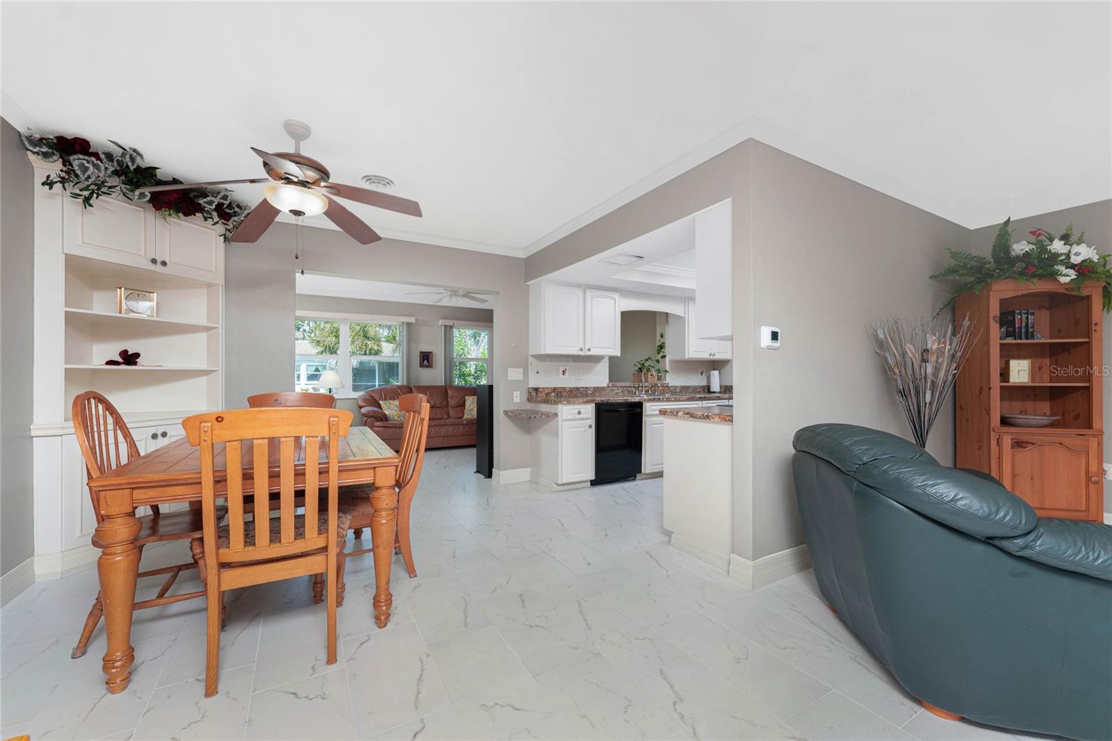BAY VISTA BLVD - Residential