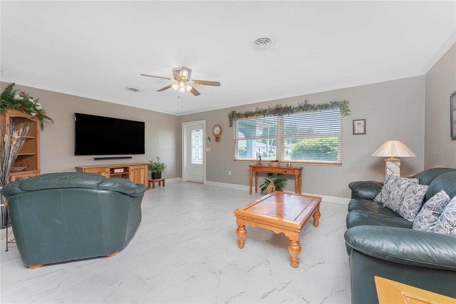 BAY VISTA BLVD - Residential