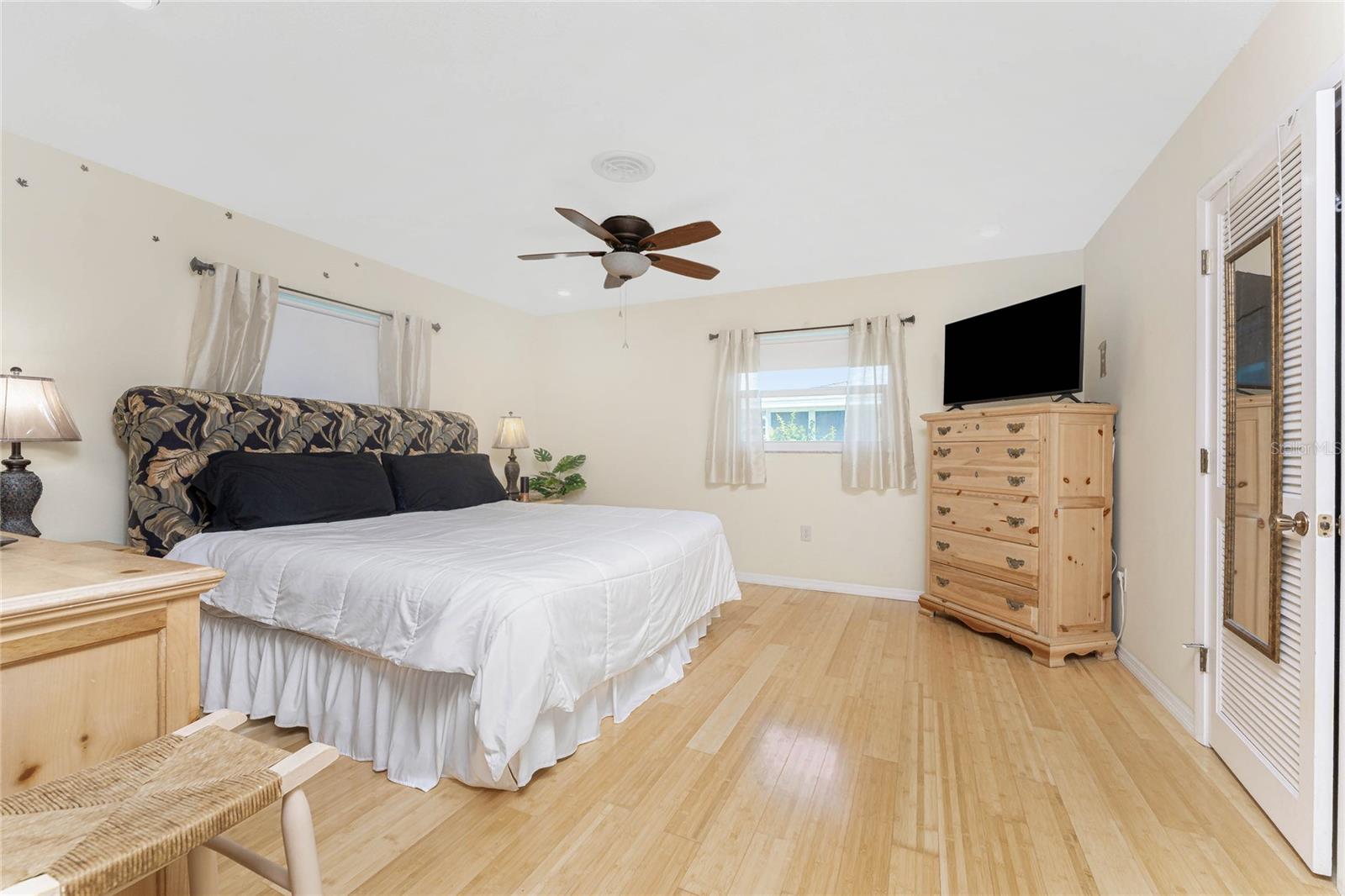 BAY VISTA BLVD - Residential