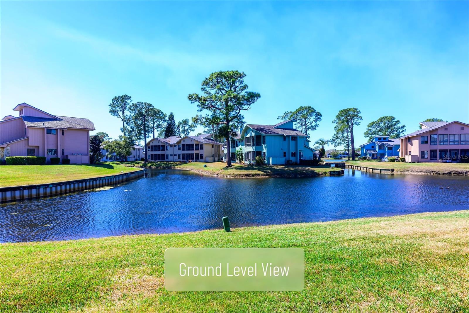 SANDPIPER LAKE AT PELICAN BAY CONDO PH 02-05 - Residential