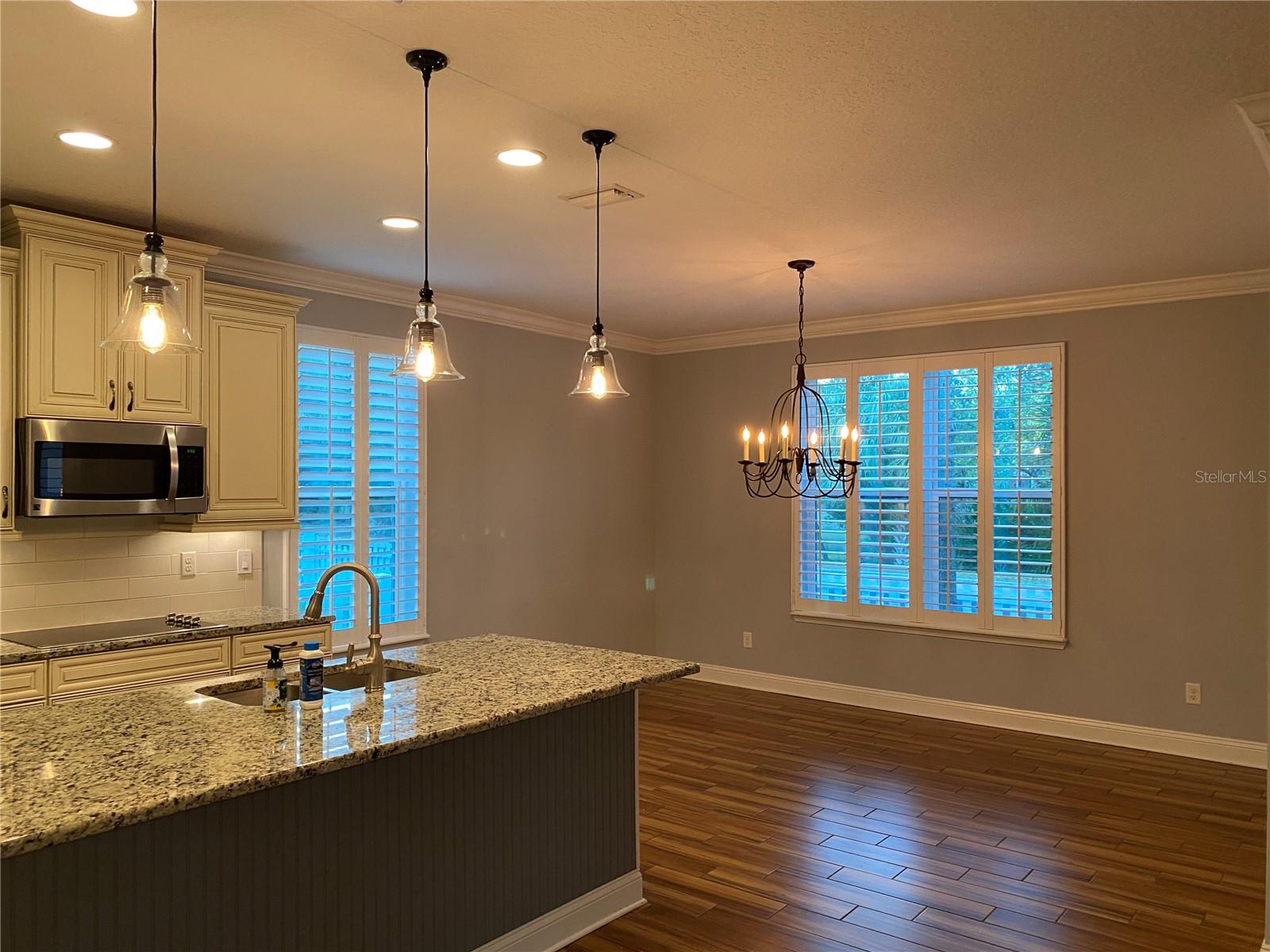 BEACH HAVEN UN 1 - Residential Lease