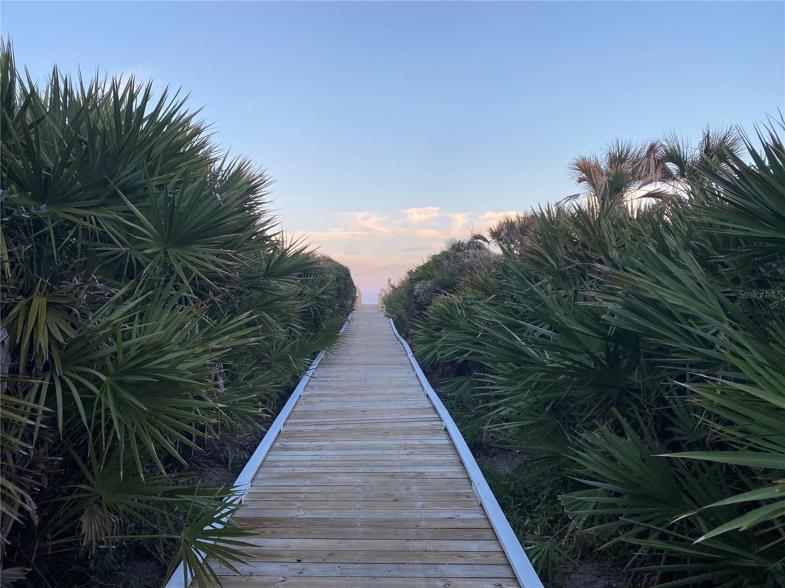 BEACH HAVEN UN 1 - Residential Lease