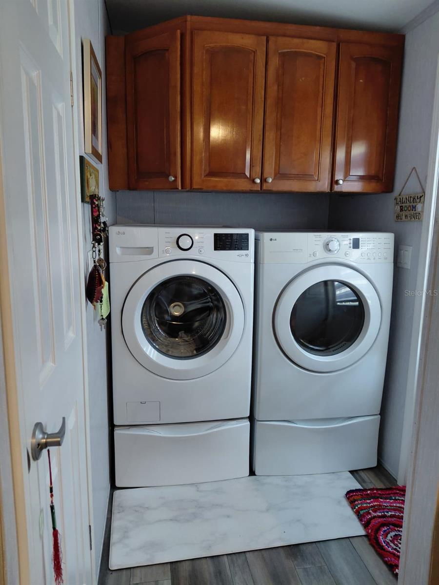 RIDGE MANOR ESTATE - Residential