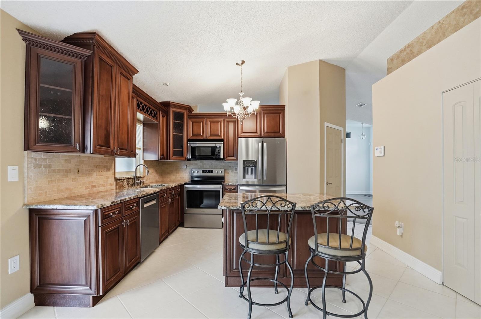 SPRING HILL - Residential