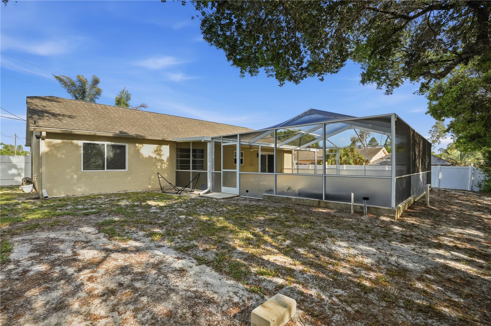 SPRING HILL - Residential