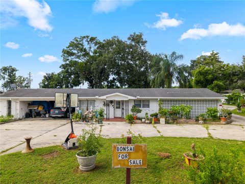 Photo of 8414 N Grady Avenue, Tampa, FL 33614 (MLS # A4703036)