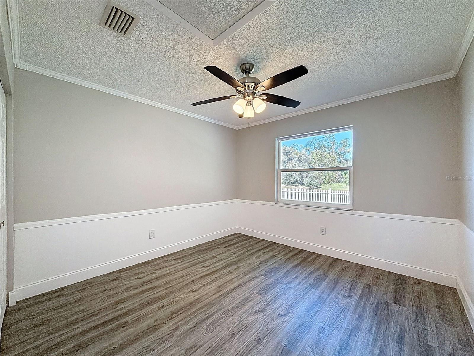 LAKE PADGETT ESTATES EAST - Residential