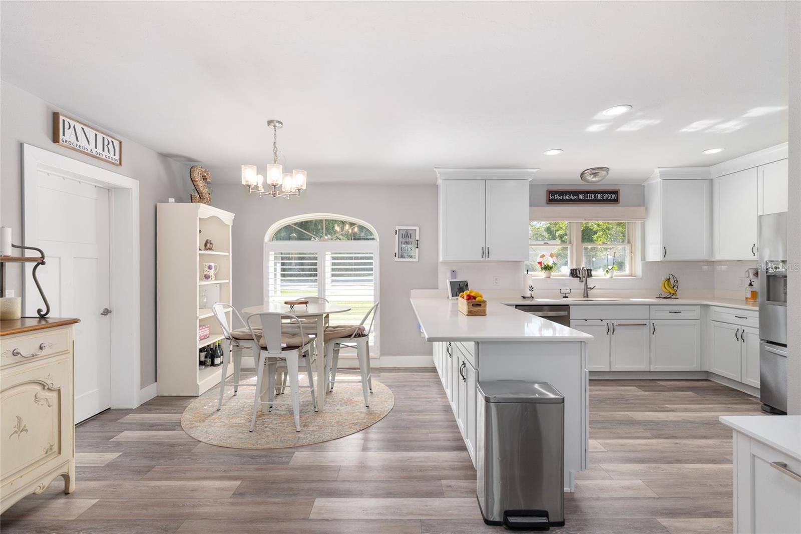 WOODFIELDS - Residential