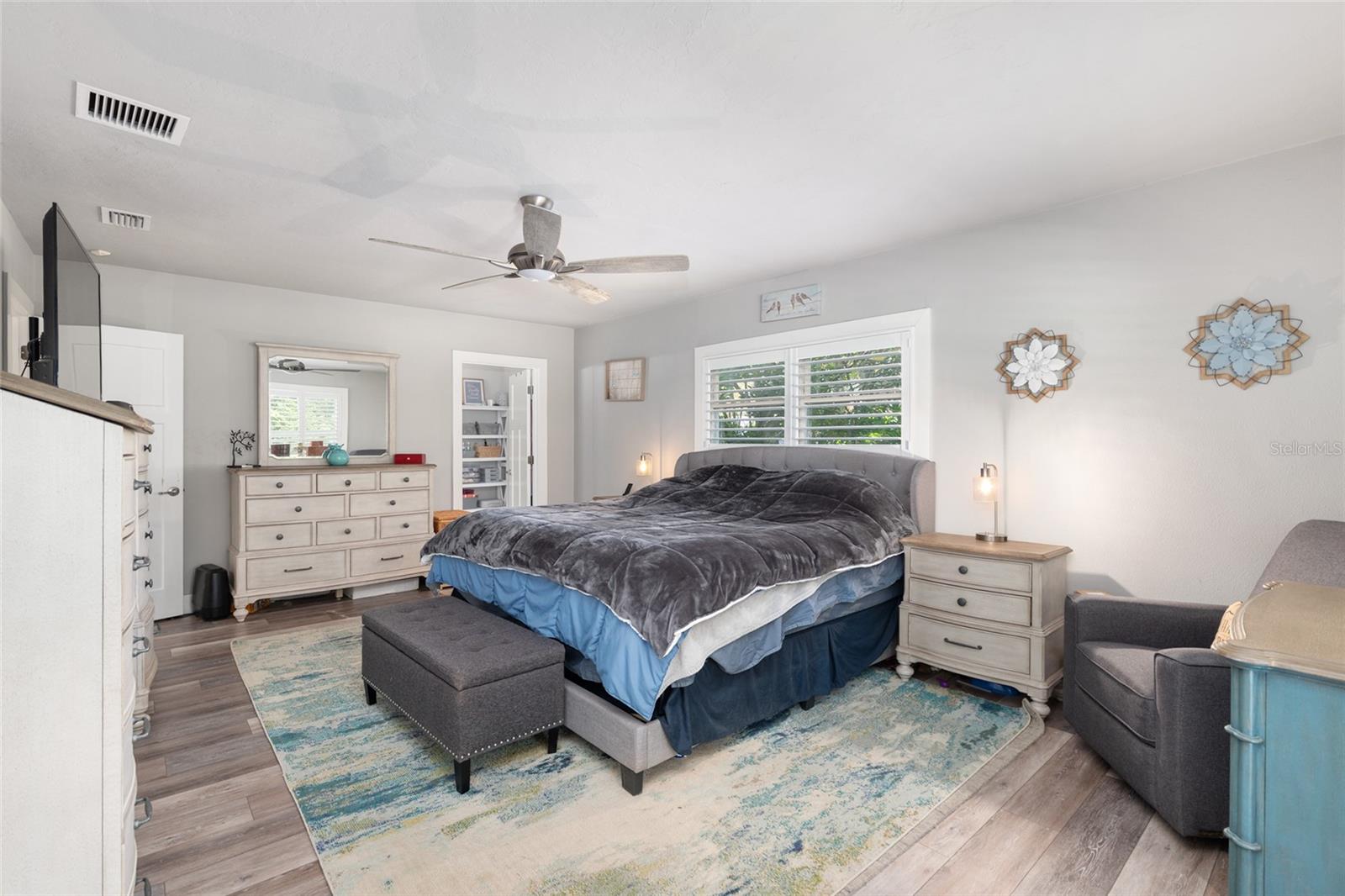 WOODFIELDS - Residential