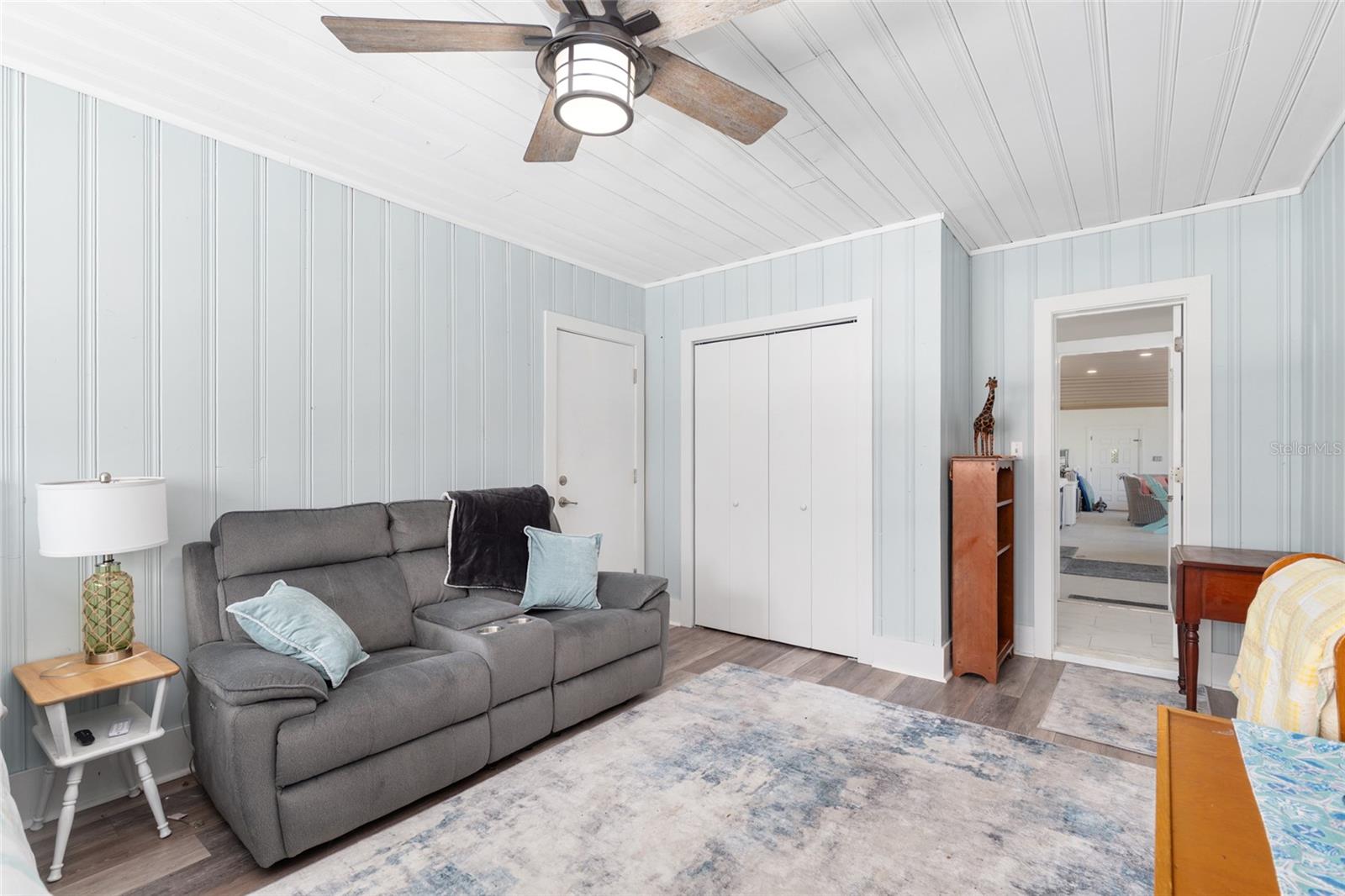 WOODFIELDS - Residential