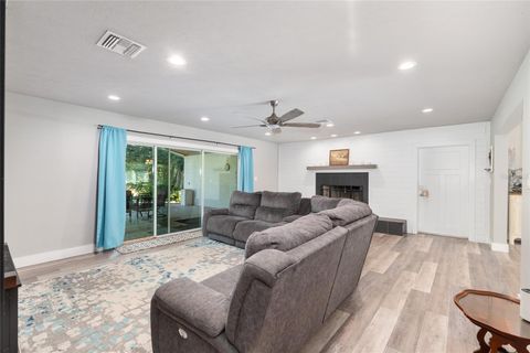 Tiny photo for 2041 SE 5th Street, Ocala, FL 34471 (MLS # OM712773)