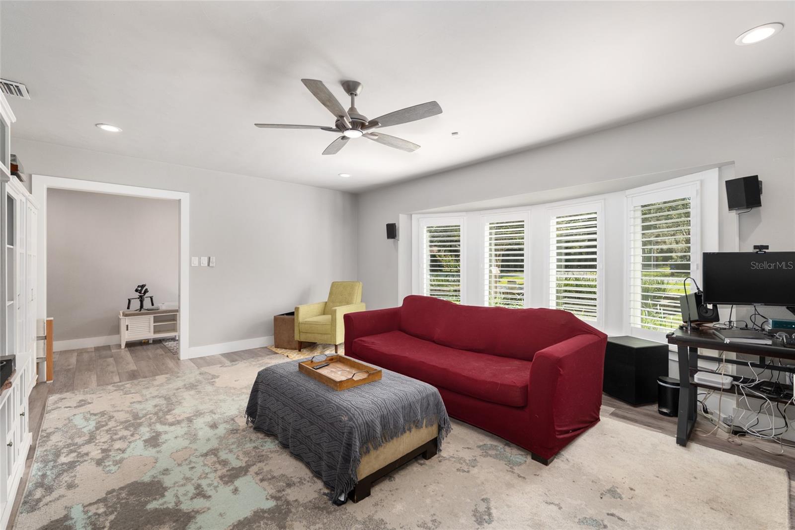 WOODFIELDS - Residential