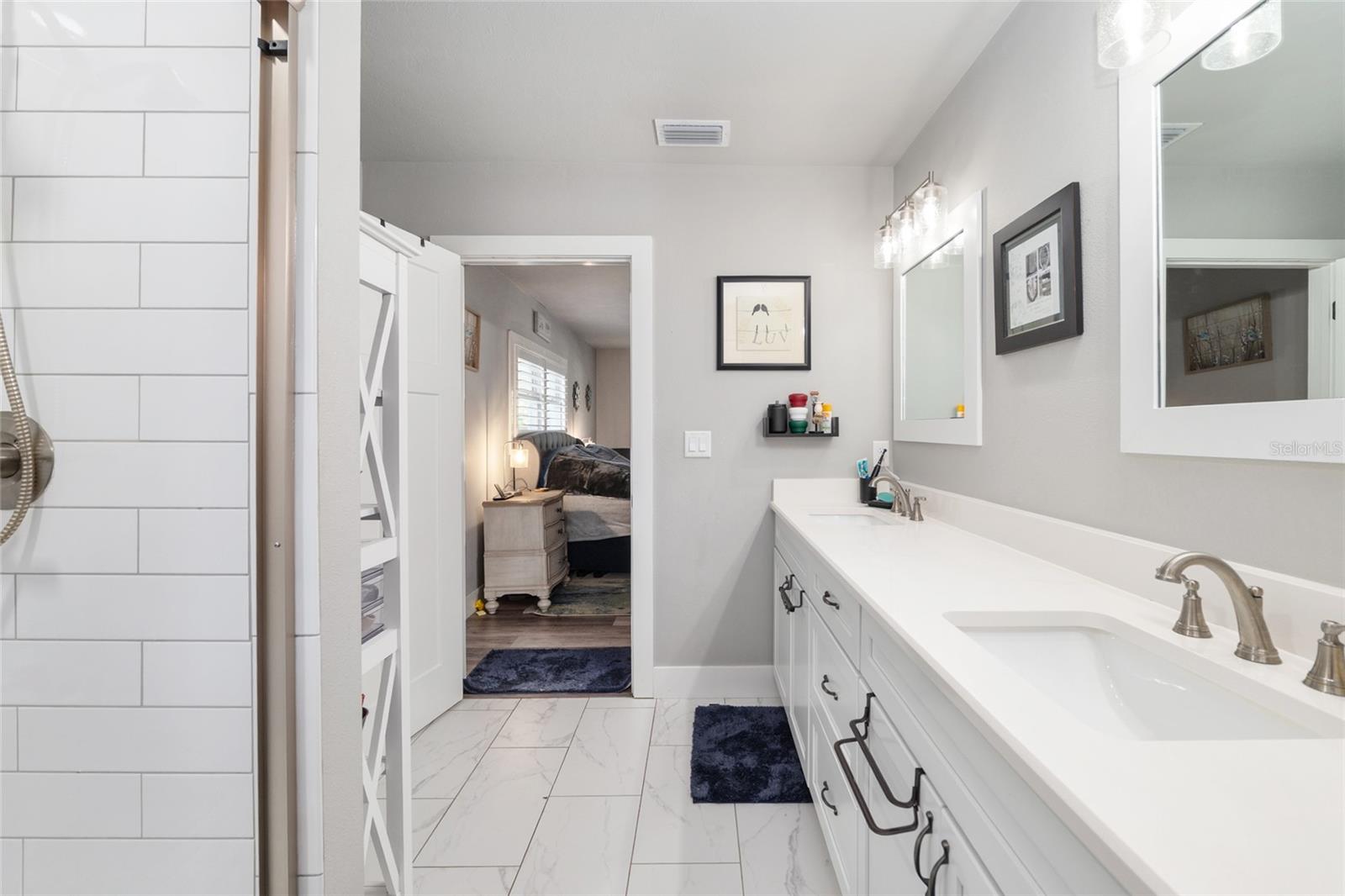 WOODFIELDS - Residential