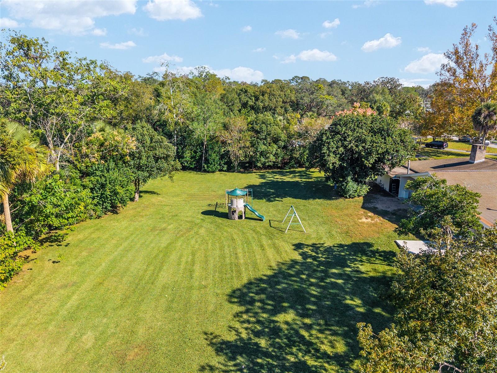 WOODFIELDS - Residential