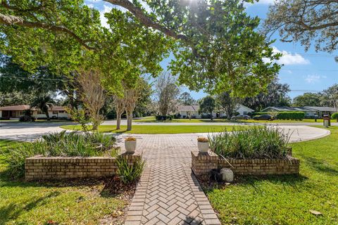 Tiny photo for 2041 SE 5th Street, Ocala, FL 34471 (MLS # OM712773)