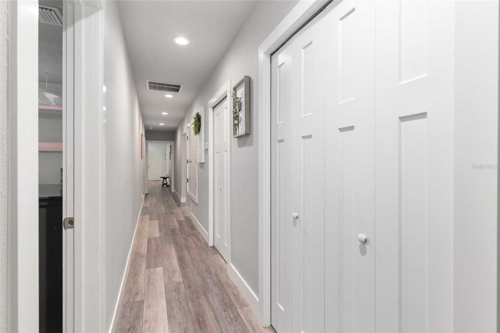 WOODFIELDS - Residential