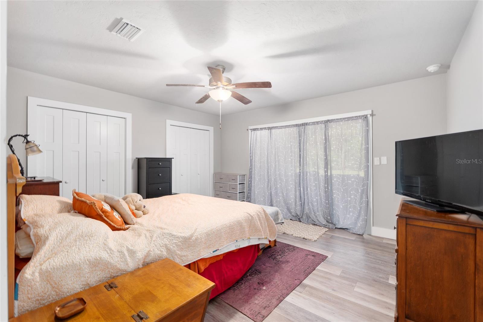 WOODFIELDS - Residential