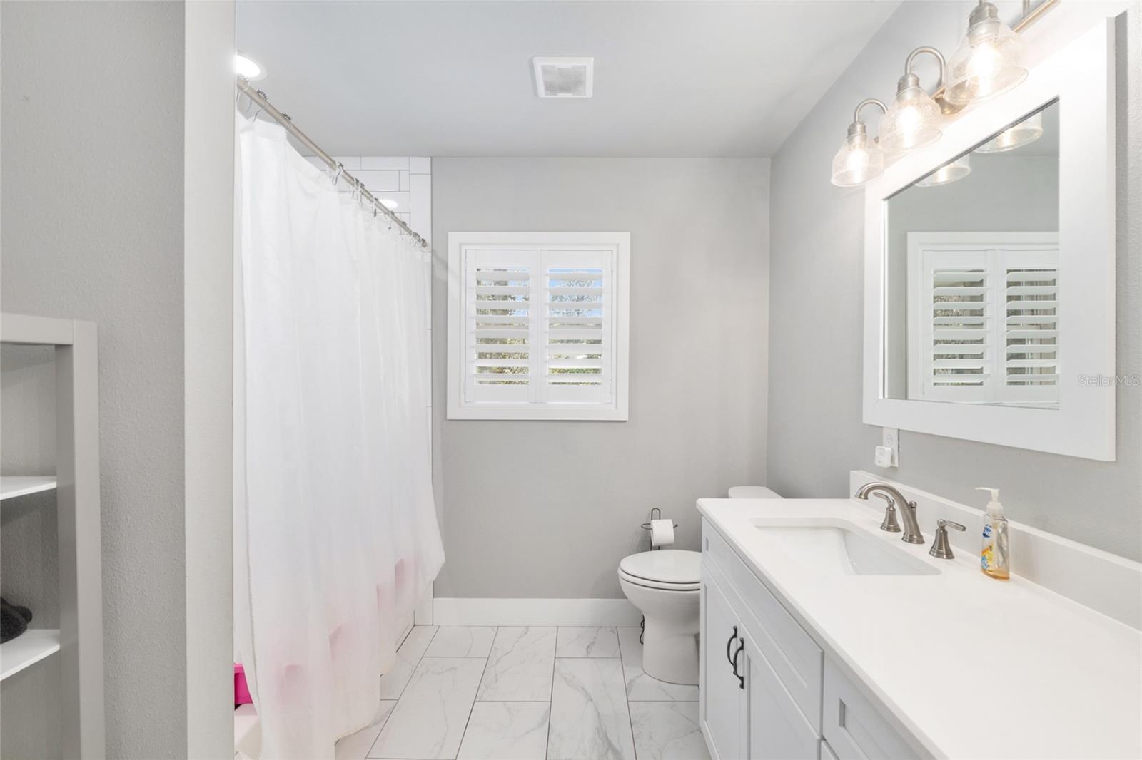 WOODFIELDS - Residential