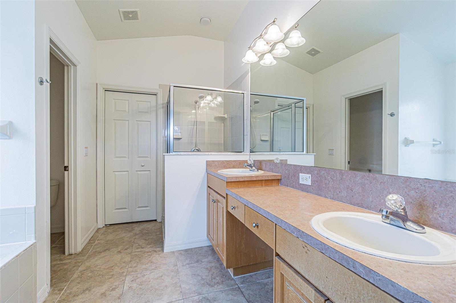 ARBOR GREENE PH 5 UNIT 4 - Residential