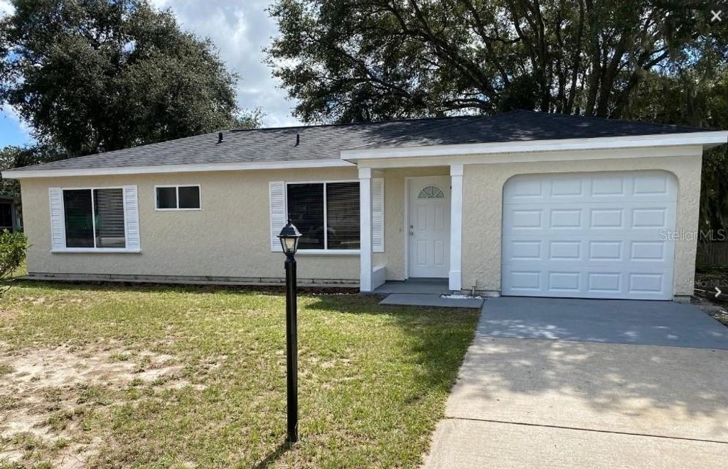Photo of 5 Hickory Track Run, Ocala, FL 34472 (MLS # S5136182)
