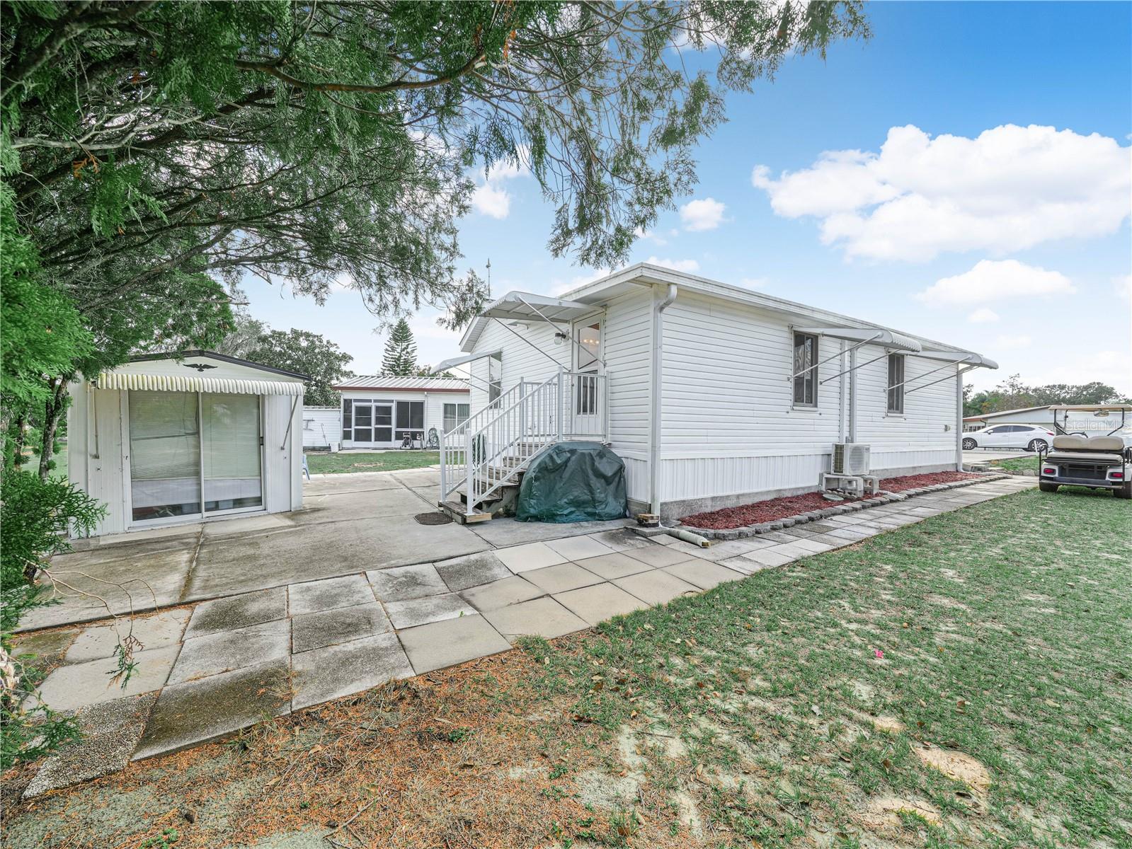 SADDLEBAG LAKE - Residential