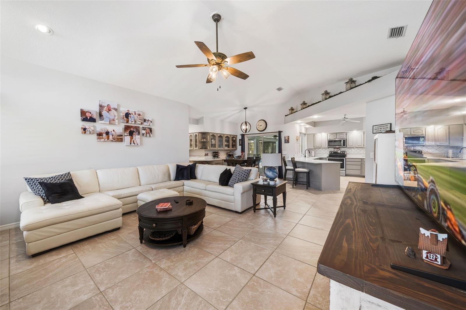 BRIDGEFIELD SUB - Residential